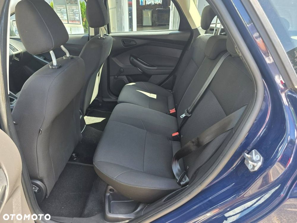 Ford Focus 1.0 EcoBoost Connected - 24