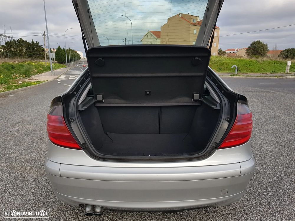 Mercedes-Benz C 220 - 50