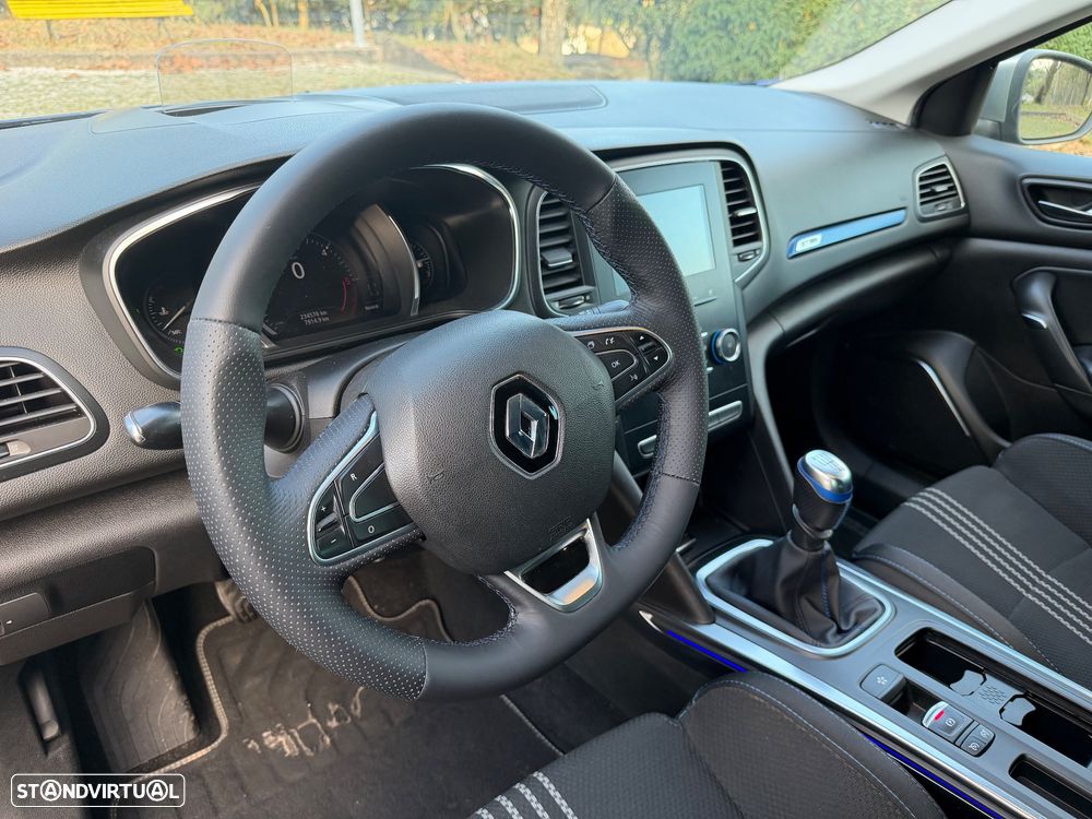 Renault Mégane Sport Tourer 1.5 Blue dCi GT Line J18 - 17