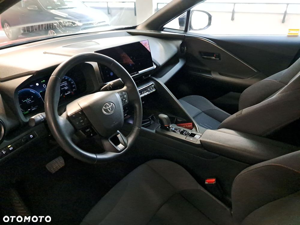 Toyota C-HR - 10