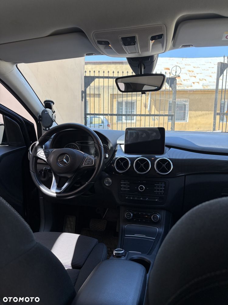 Mercedes-Benz Inny - 27