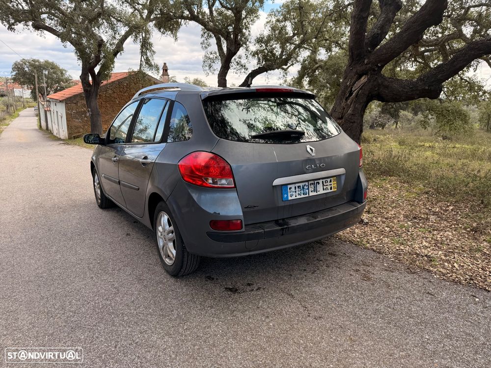 Renault Clio Sport Tourer - 2