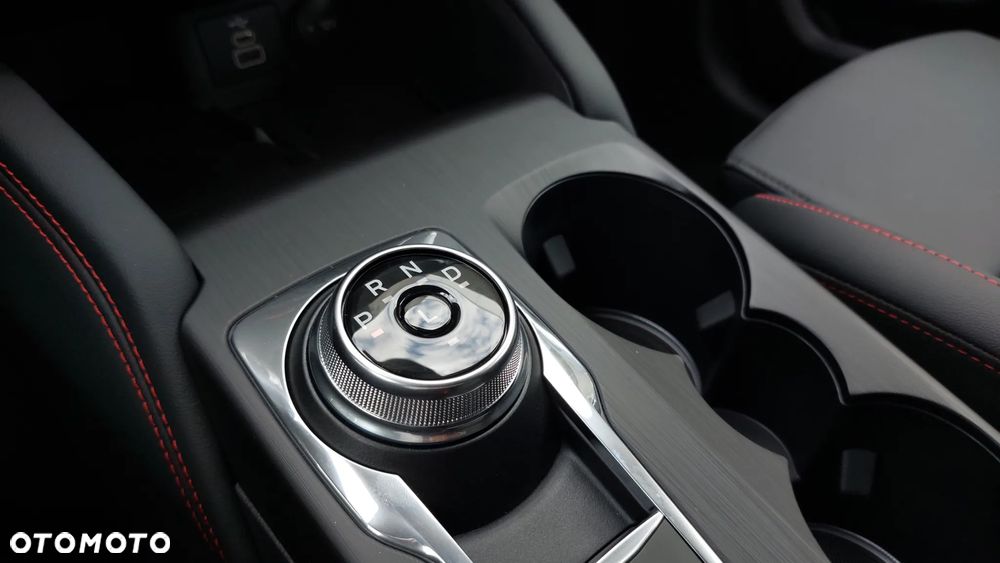 Ford Kuga 2.5 FHEV AWD ST-Line X eCVT - 20