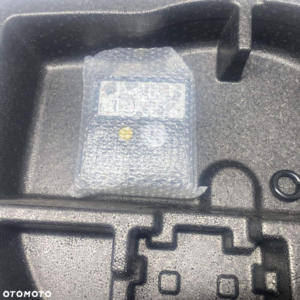 KUWETA SCHOWEK KOMPRESOR HAK  KIA CEED III HB 09149-J7900 - 4