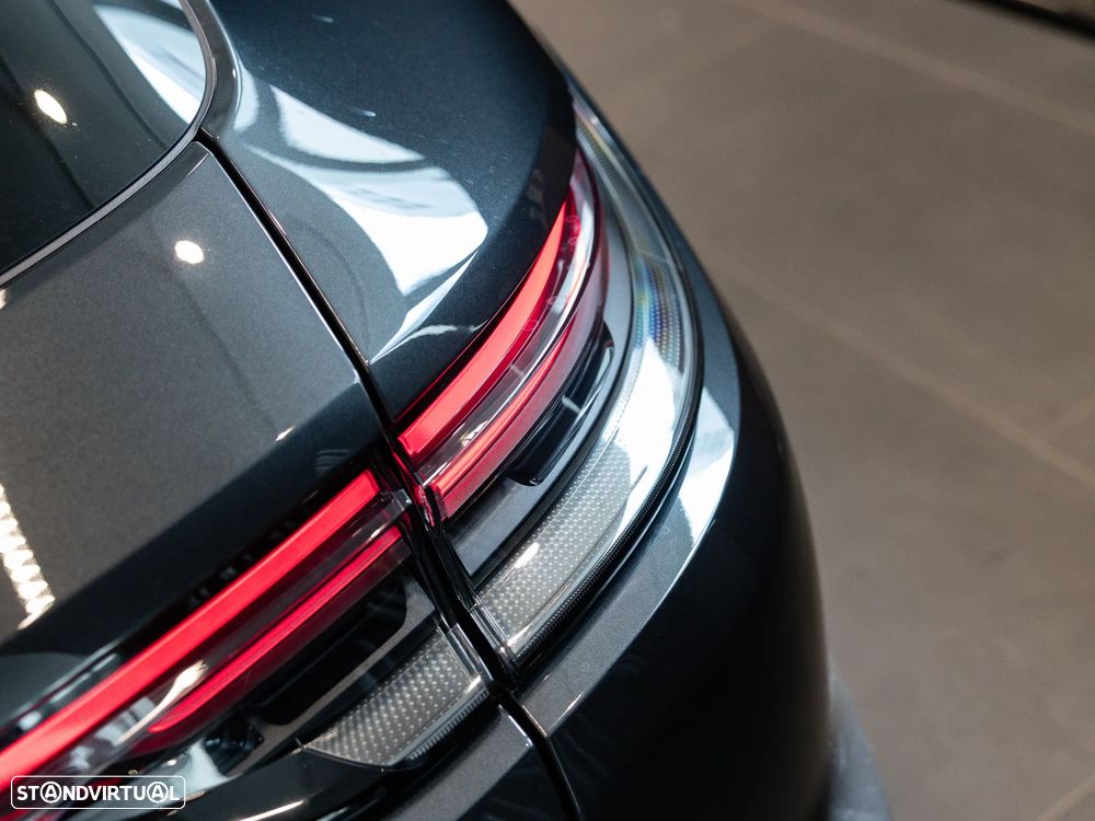 Porsche Panamera Sport Turismo 4 E-Hybrid Platinum Edition PDLS - 21
