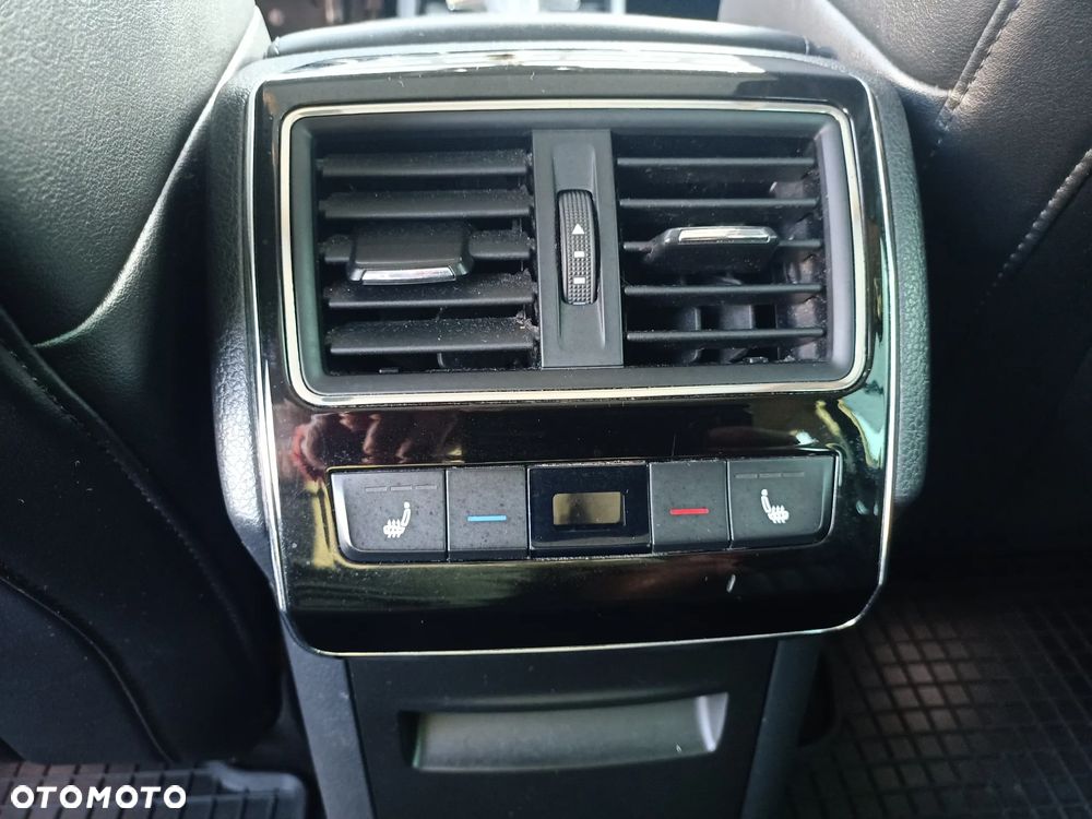 Skoda Superb 2.0 TDI 4x4 DSG Sportline - 17