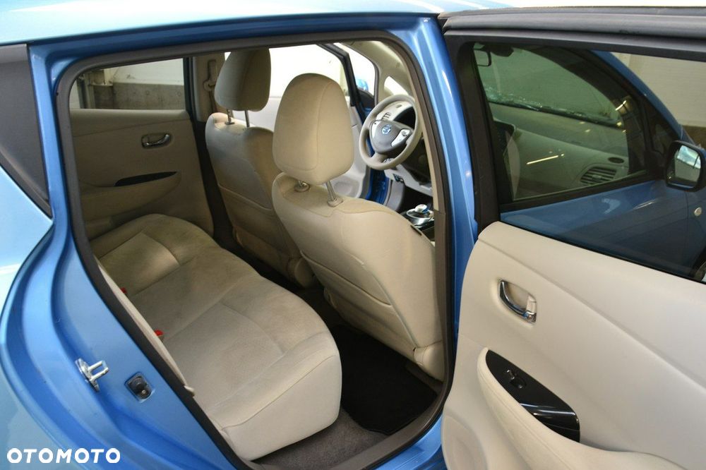 Nissan Leaf - 23