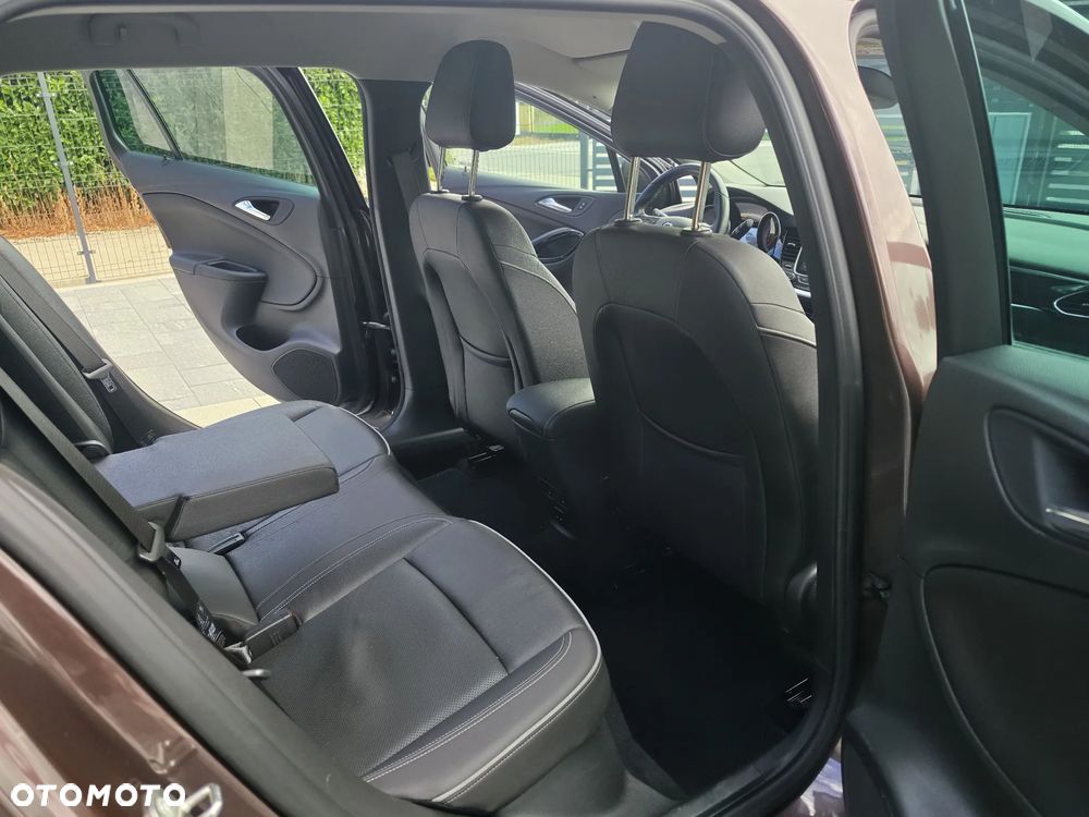 Opel Astra - 19