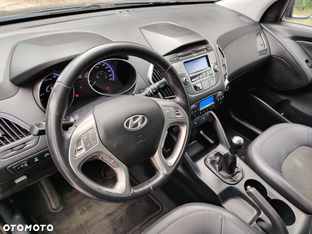 Hyundai ix35 2.0 4WD Premium - 9
