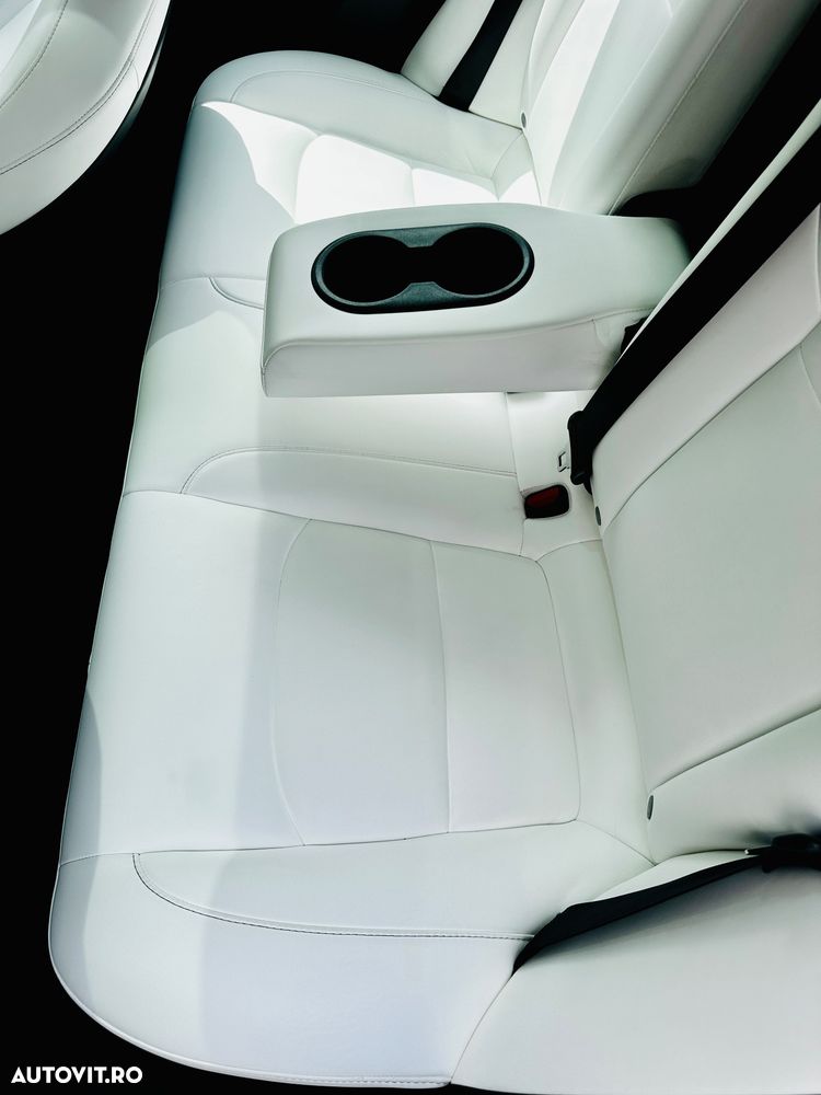 Tesla Model 3 Standard Reichweite Plus Hinterradantrieb - 16
