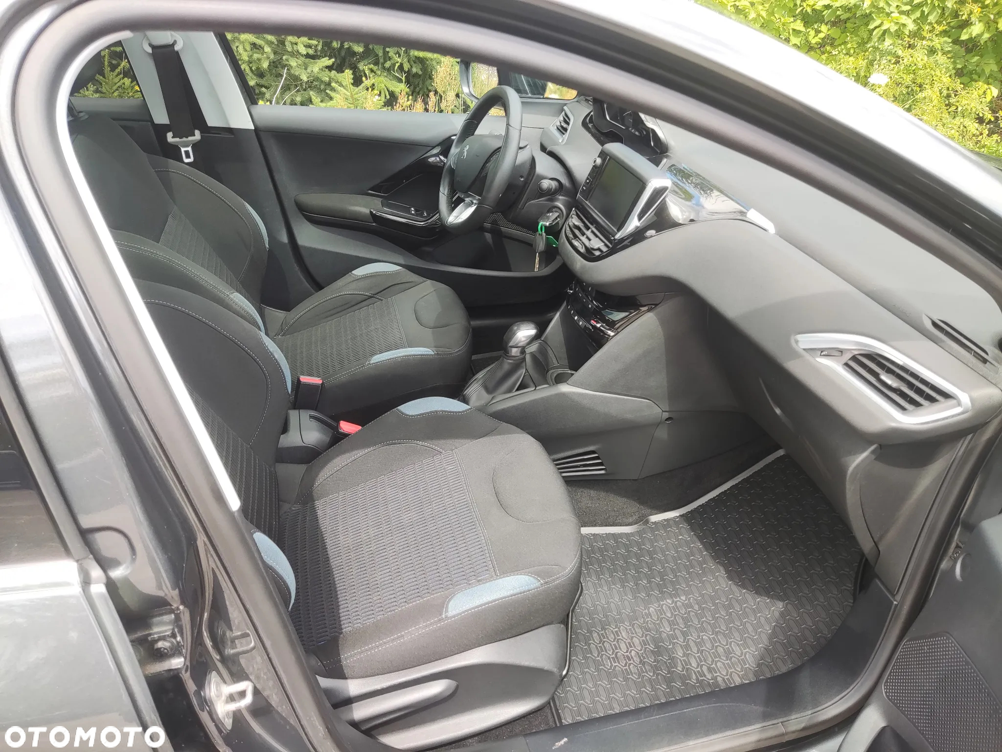 Peugeot 208 1.2 VTi Business Line - 20