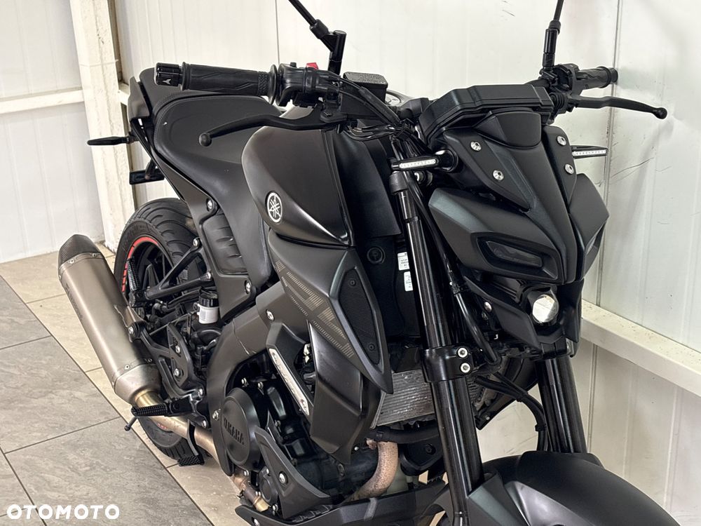 Yamaha MT - 12