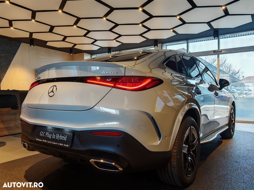 Mercedes-Benz GLC 300 e 4Matic 9G-TRONIC Edition AMG Line - 14