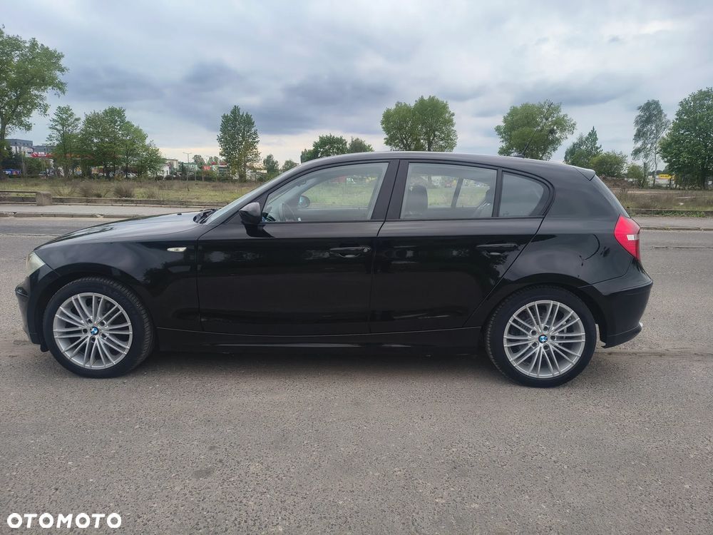 BMW Seria 1 120d DPF Edition Sport - 4