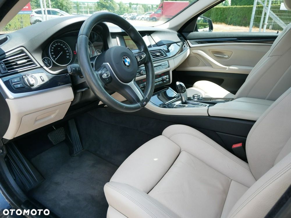 BMW Seria 5 520d xDrive - 4