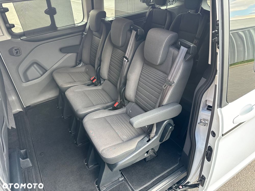 Ford Tourneo Custom 2.0 TDCi L2 Titanium SelectShift - 11