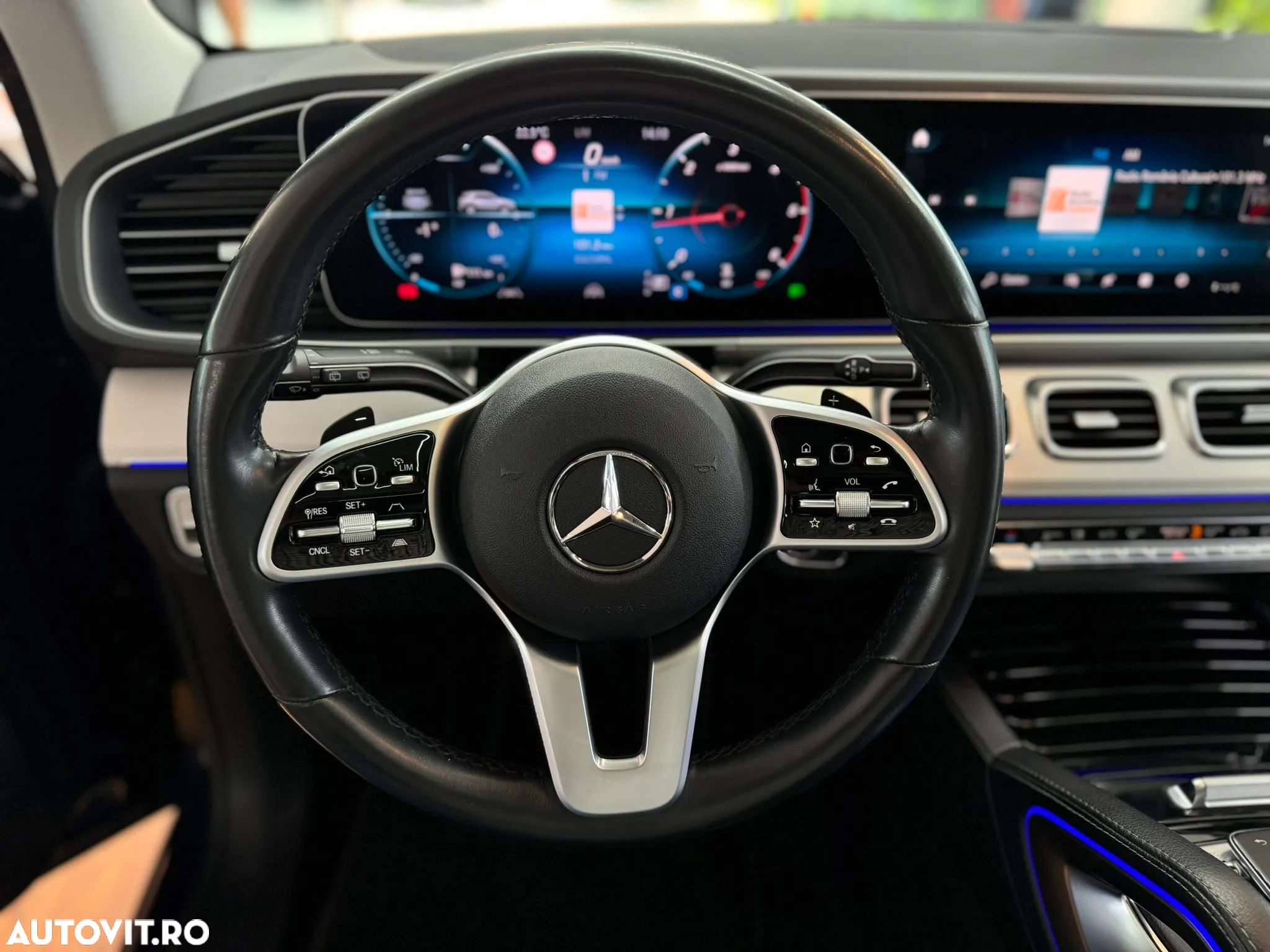 Mercedes-Benz GLE 300 d 4MATIC - 17