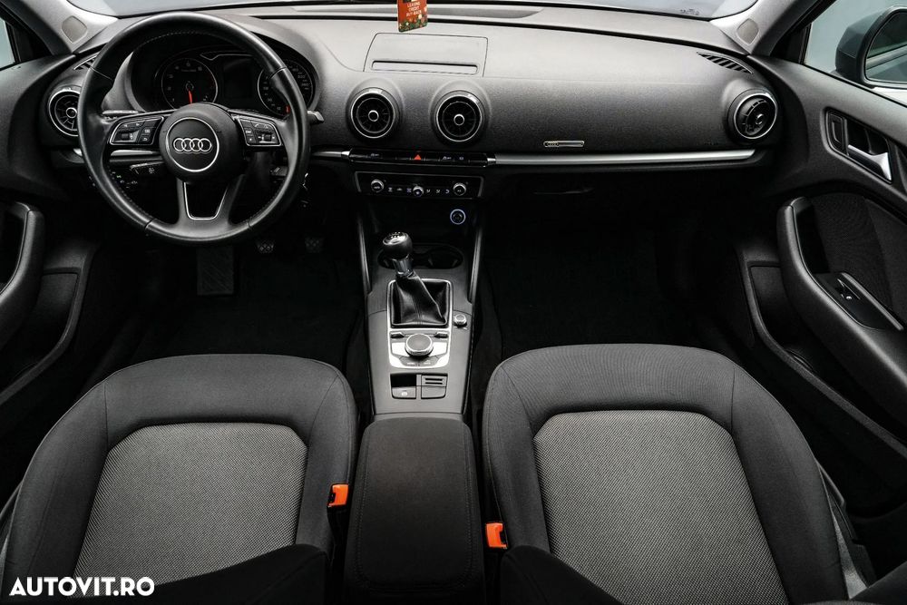 AUDI A3 Sportback 2019 — imagine 7