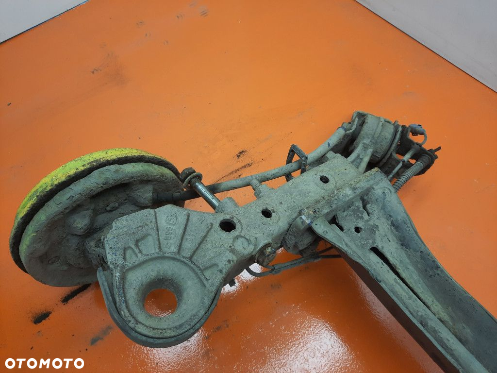 CITROEN C2 1.4 HDI  03-08 BELKA ZAWIESZENIA TYŁ OŚ TARCZE - 10