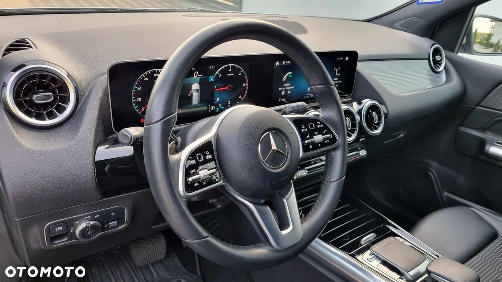 Mercedes-Benz Klasa B - 21