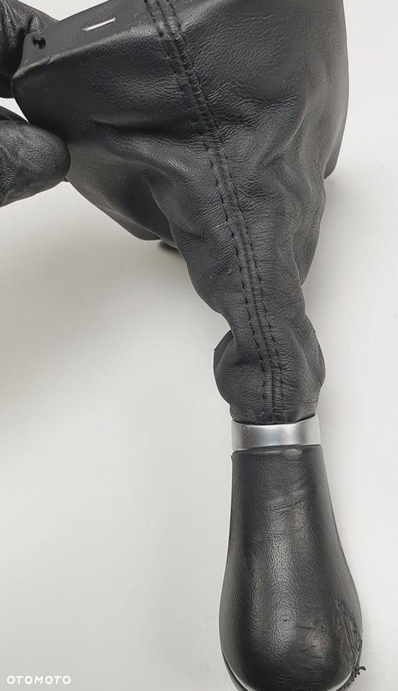 GAŁKA MIESZEK BIEGÓW MANUALNA MERCEDES GLK X204 - 5