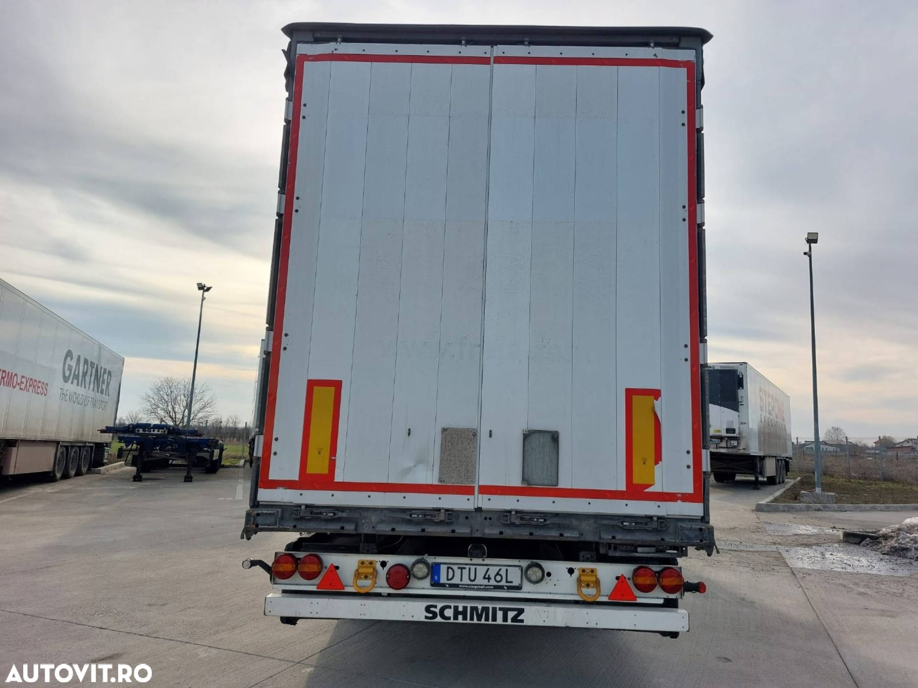 Schmitz Cargobull scb*s3b - 5