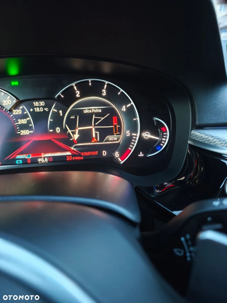 BMW Seria 5 520d xDrive M Sport sport - 25