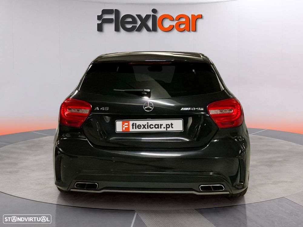 Mercedes-Benz A 45 AMG 4-Matic - 8