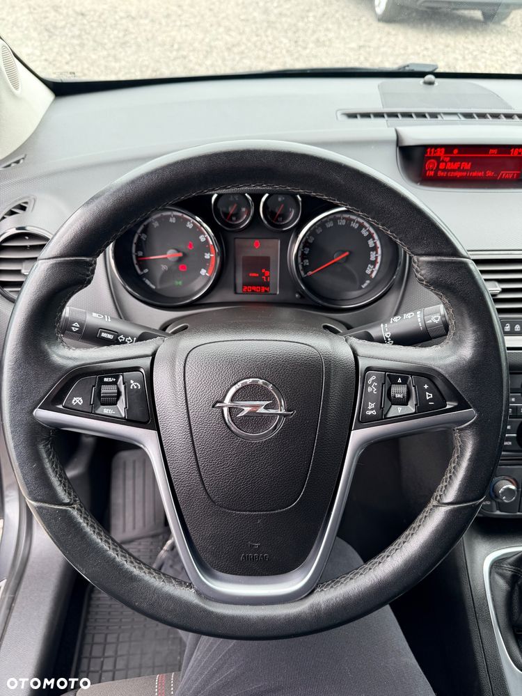 Opel Meriva - 13