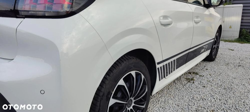 Peugeot 208 1.2 PureTech Allure S&S - 11