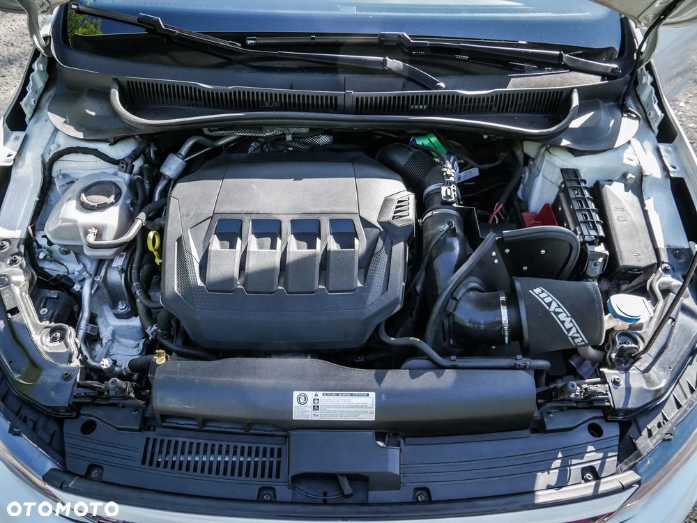 Volkswagen Polo 2.0 TSI OPF DSG GTI - 18