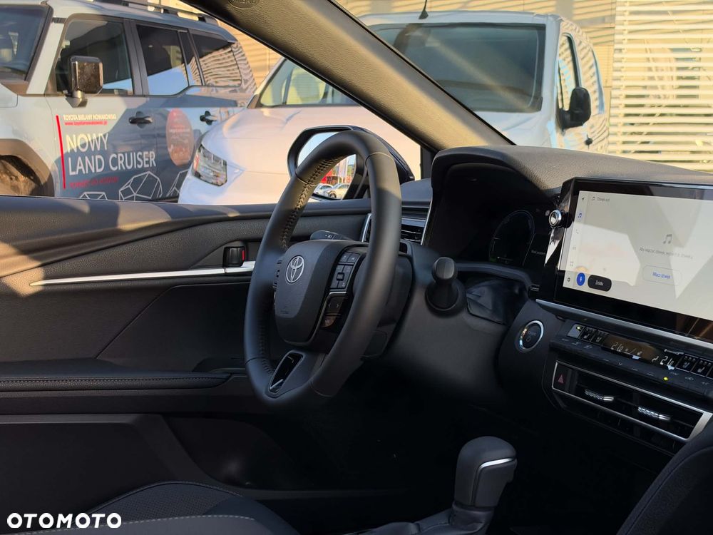 Toyota Camry 2.5 Hybrid Dynamic Force Prestige e-CVT - 8