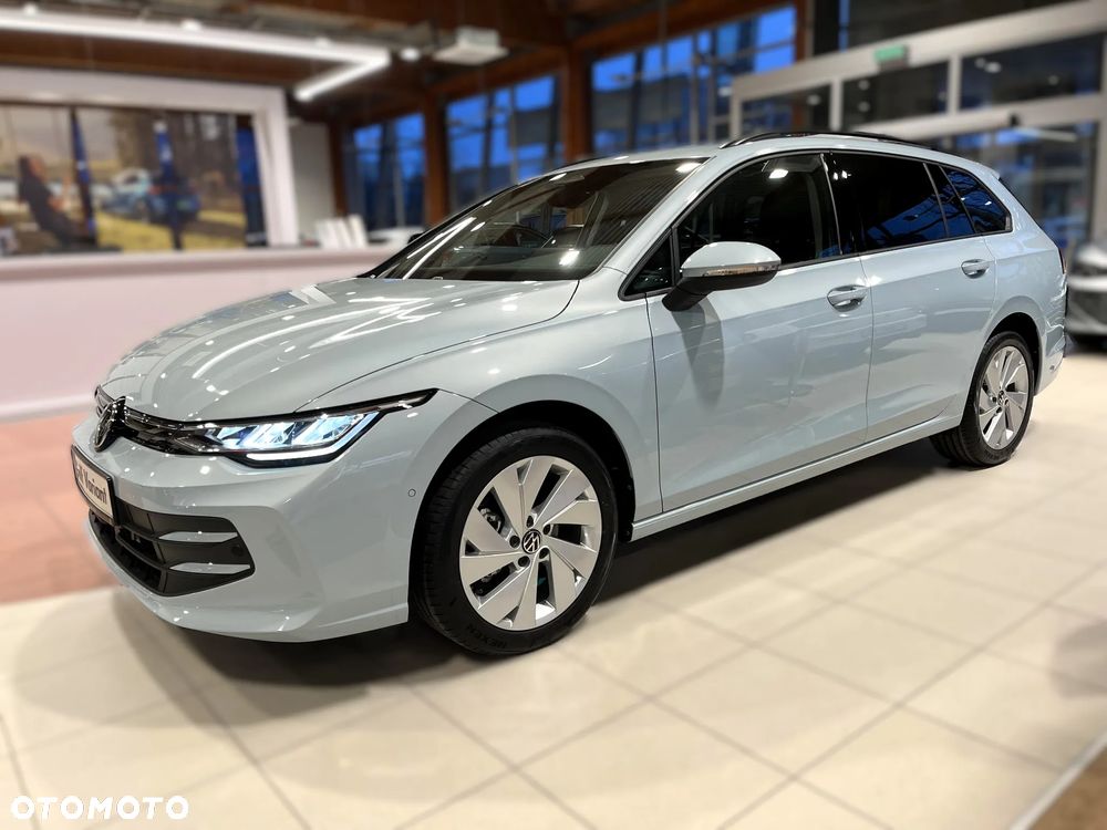 Volkswagen Golf Variant - 36