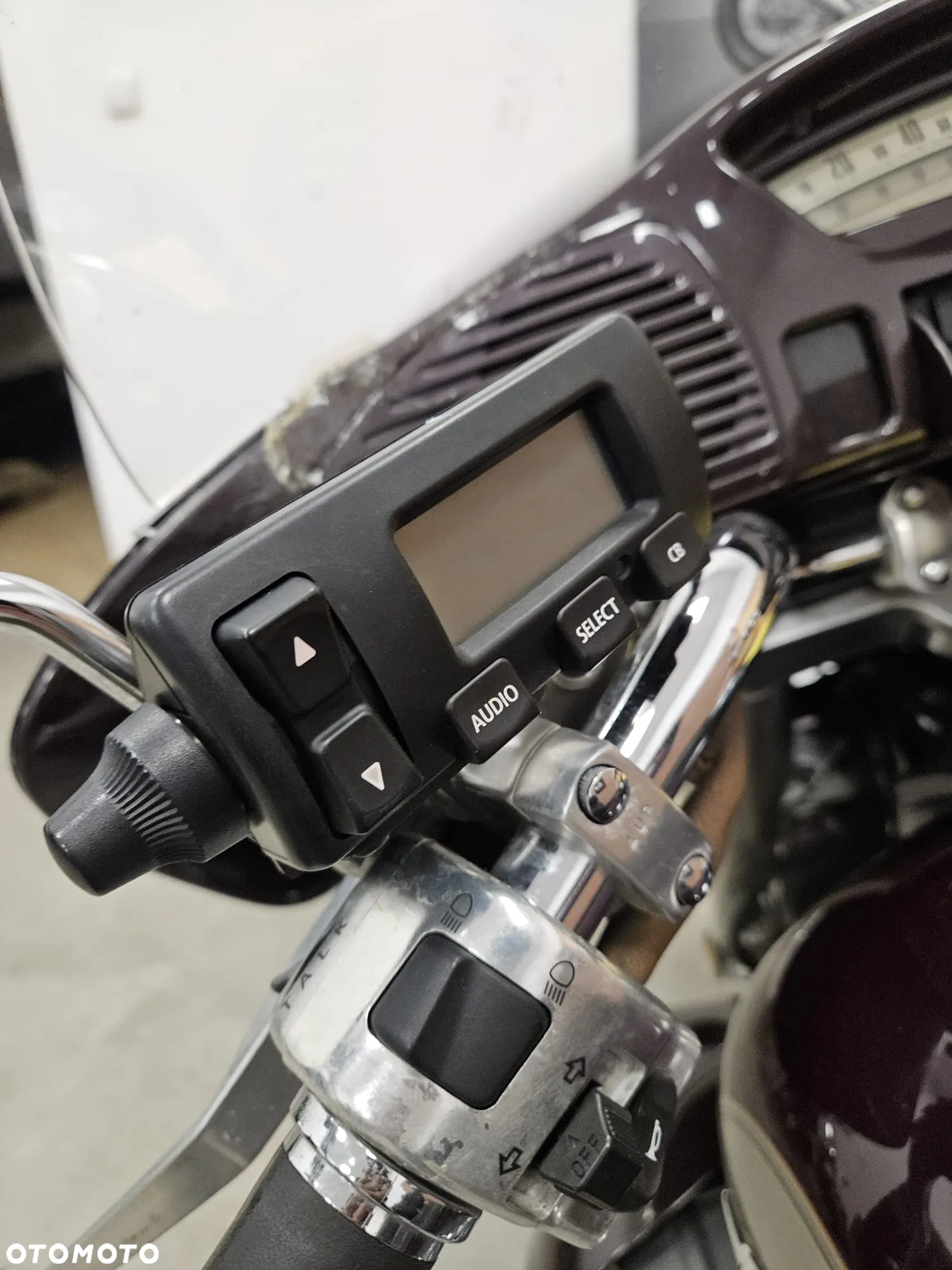 Yamaha XVZ - 10