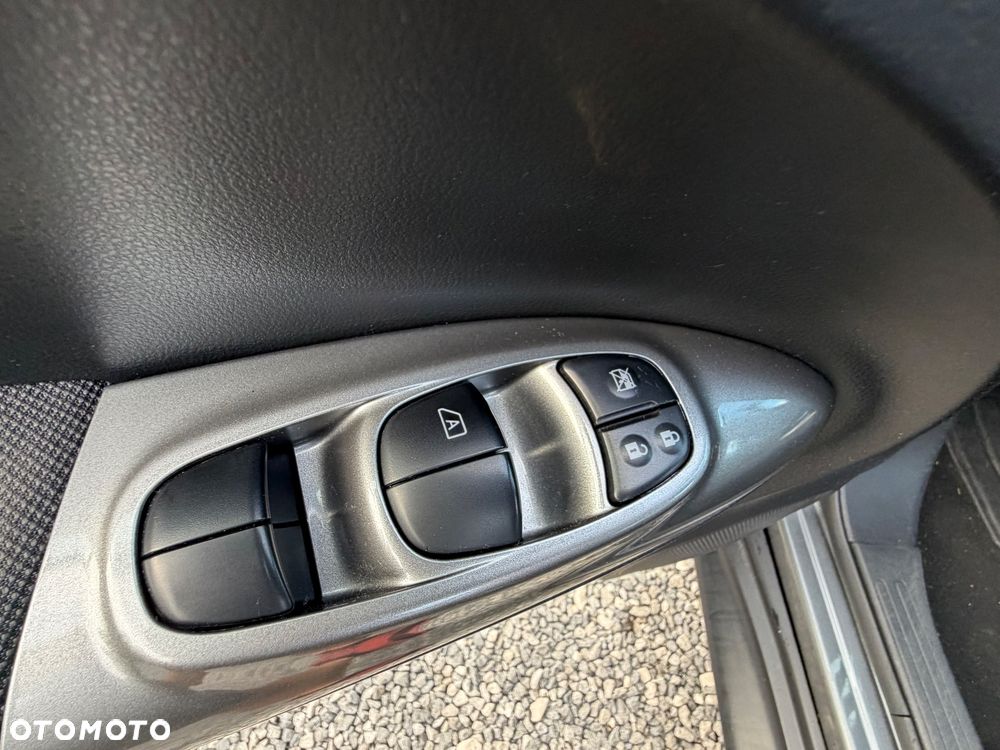 Nissan Juke 1.5 dCi Acenta S&S - 18