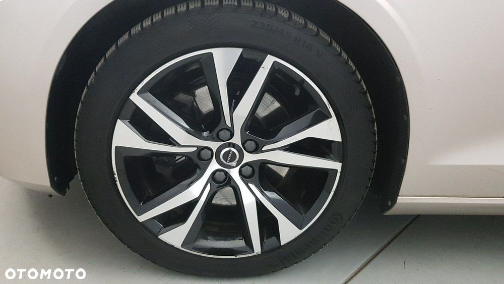 Volvo V60 - 13