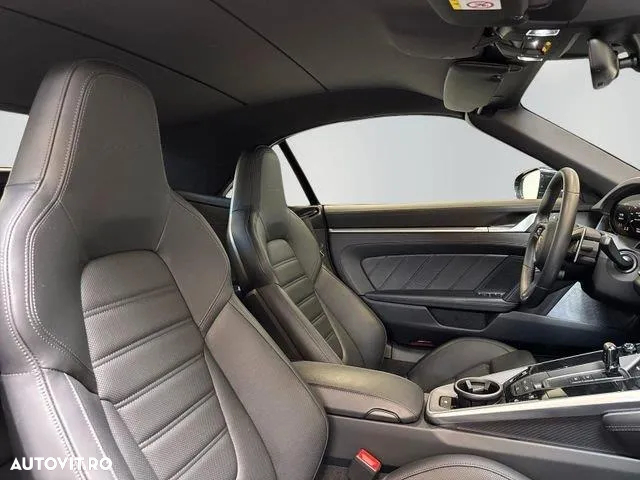 Porsche 992 - 7