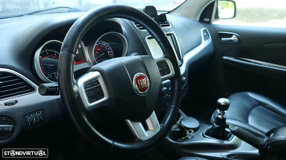 Fiat Freemont 2.0 M-Jet - 11