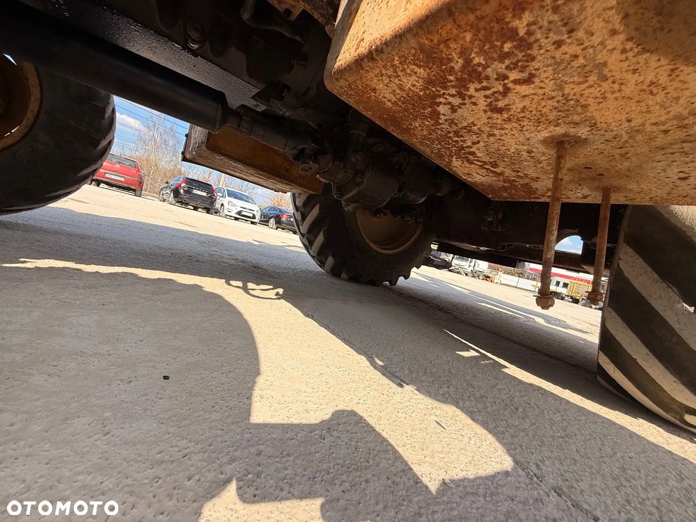 Caterpillar 428 Koparko Ładowarka 3 Łyżki - 24