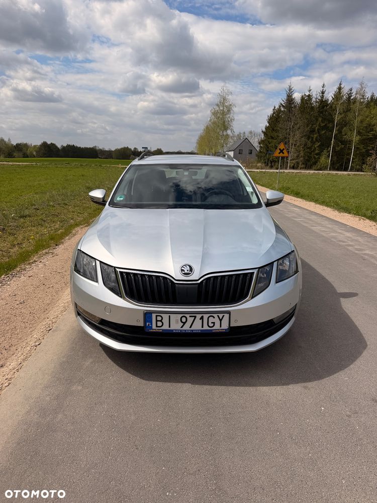 Skoda Octavia 2.0 TDI 4x4 Style DSG - 5