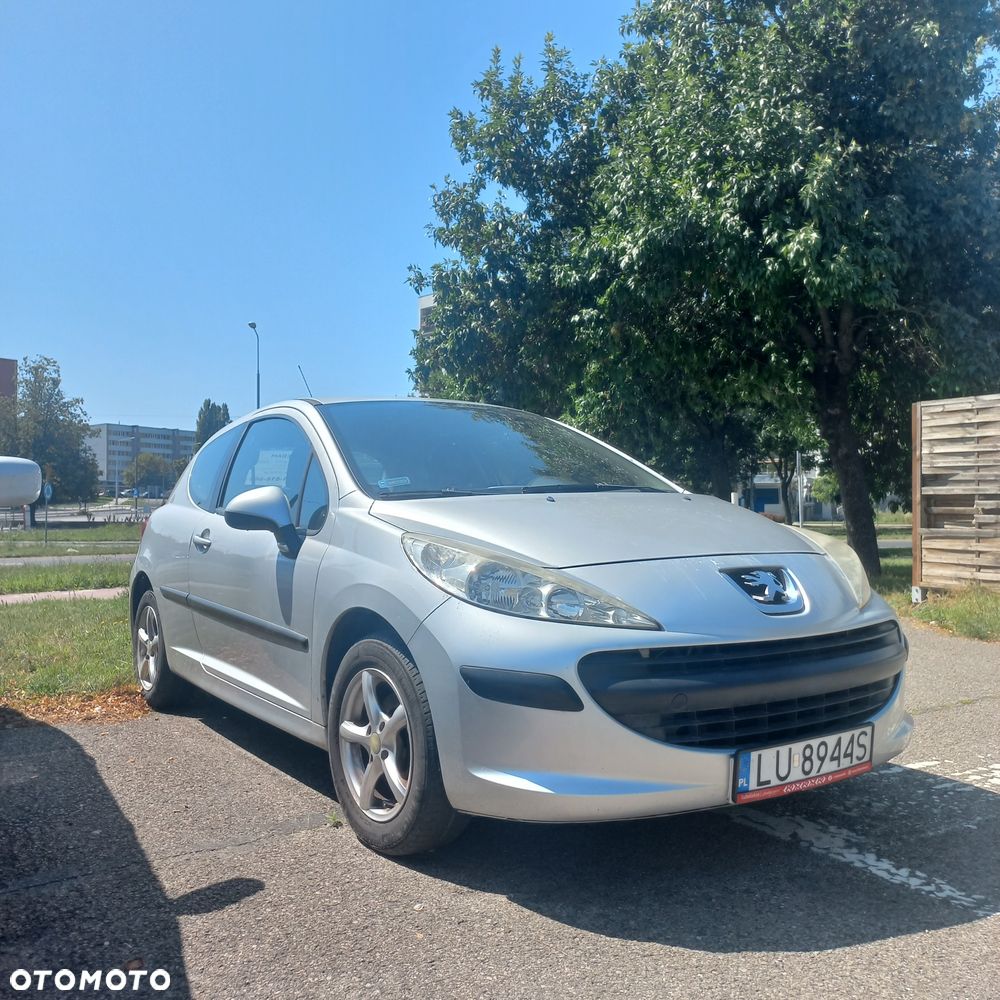 Peugeot 207 - 2