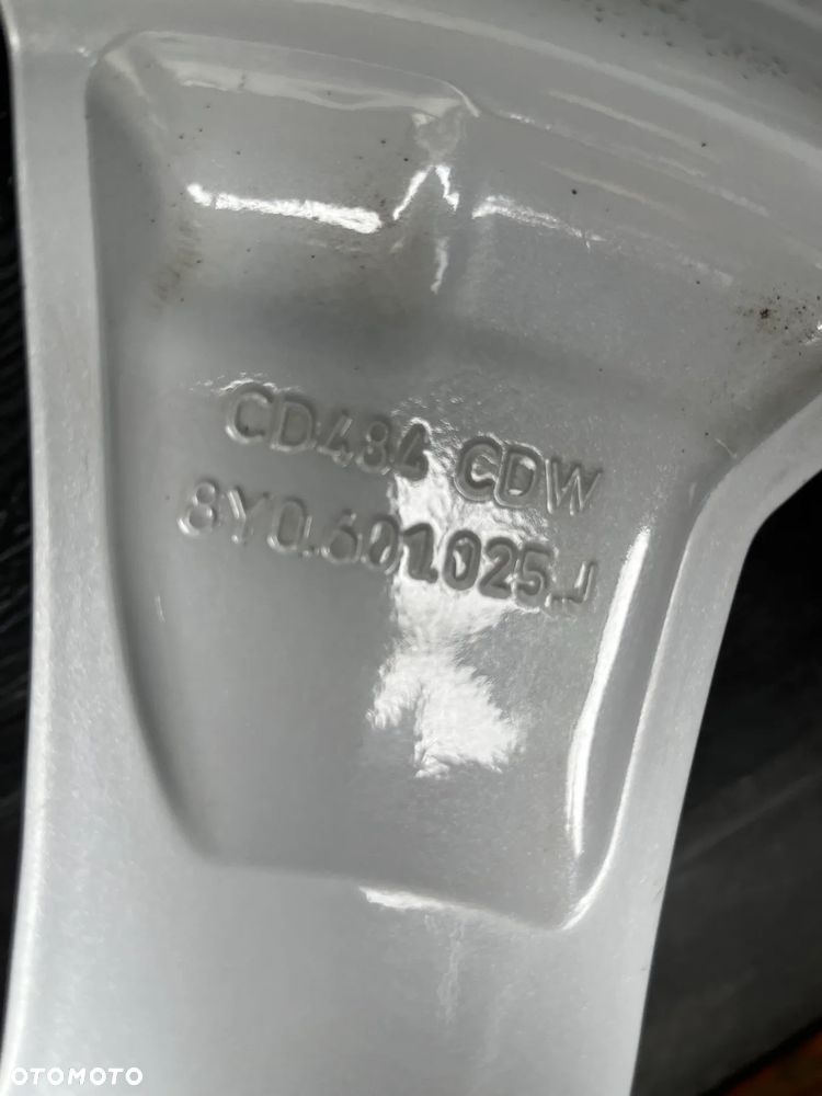 FELGI 5X112 18 8Y0601025 J 8J X 18 ET46 AUDI A3 8Y  225 40 18 ALUFELGI - 3