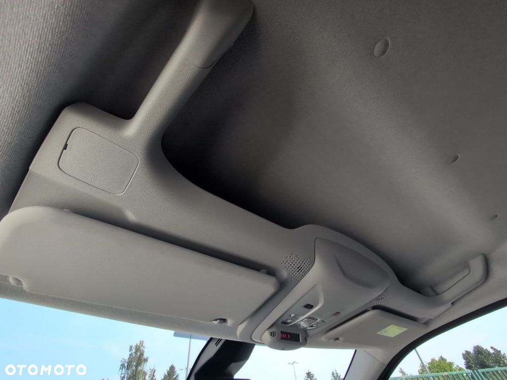 Citroën Berlingo XL 1.5 BlueHDI Max S&S EAT8 - 24