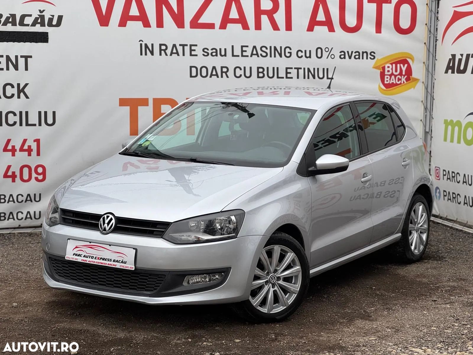Volkswagen Polo 1.6 TDI DSG Comfortline - 1