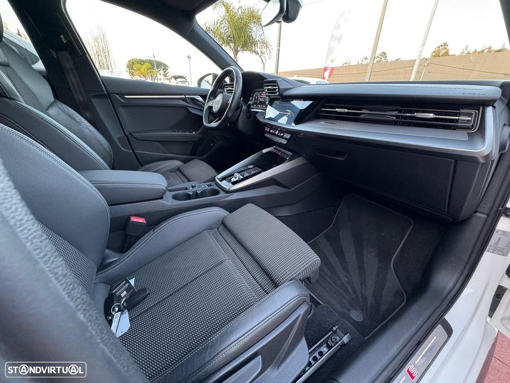 Audi A3 Sportback 45 TFSIe S tronic S line - 34