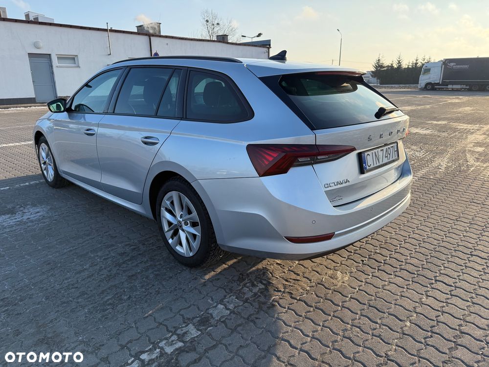 Skoda Octavia - 3