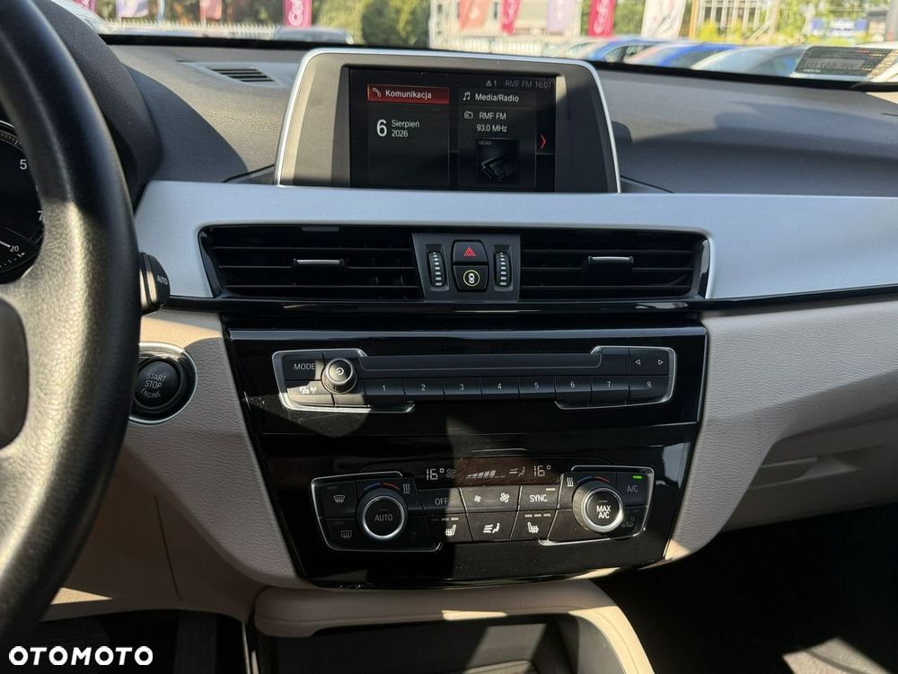 BMW X1 sDrive18i GPF xLine - 22