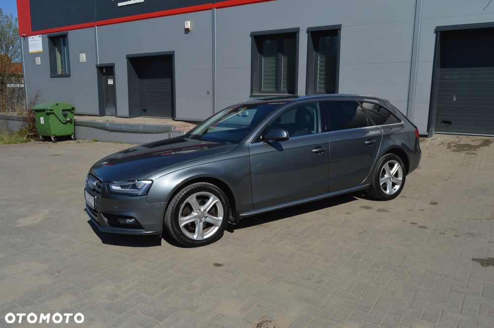 Audi A4 Avant 2.0 TDI DPF quattro S tronic Attraction - 5