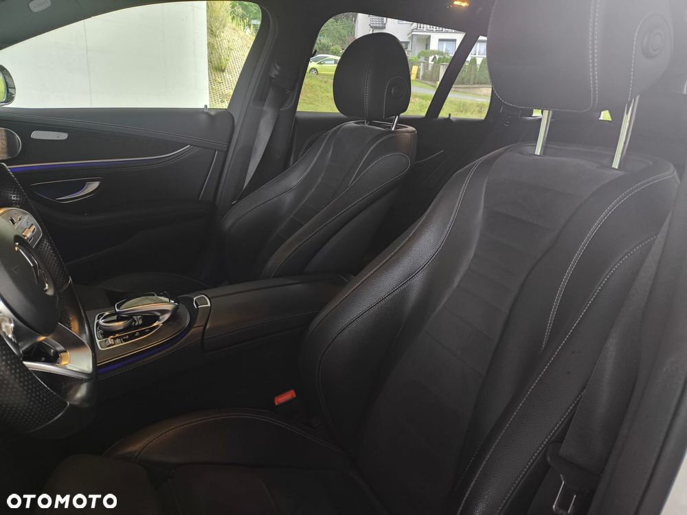 Mercedes-Benz Klasa E 400 d 4-Matic 9G-TRONIC - 15
