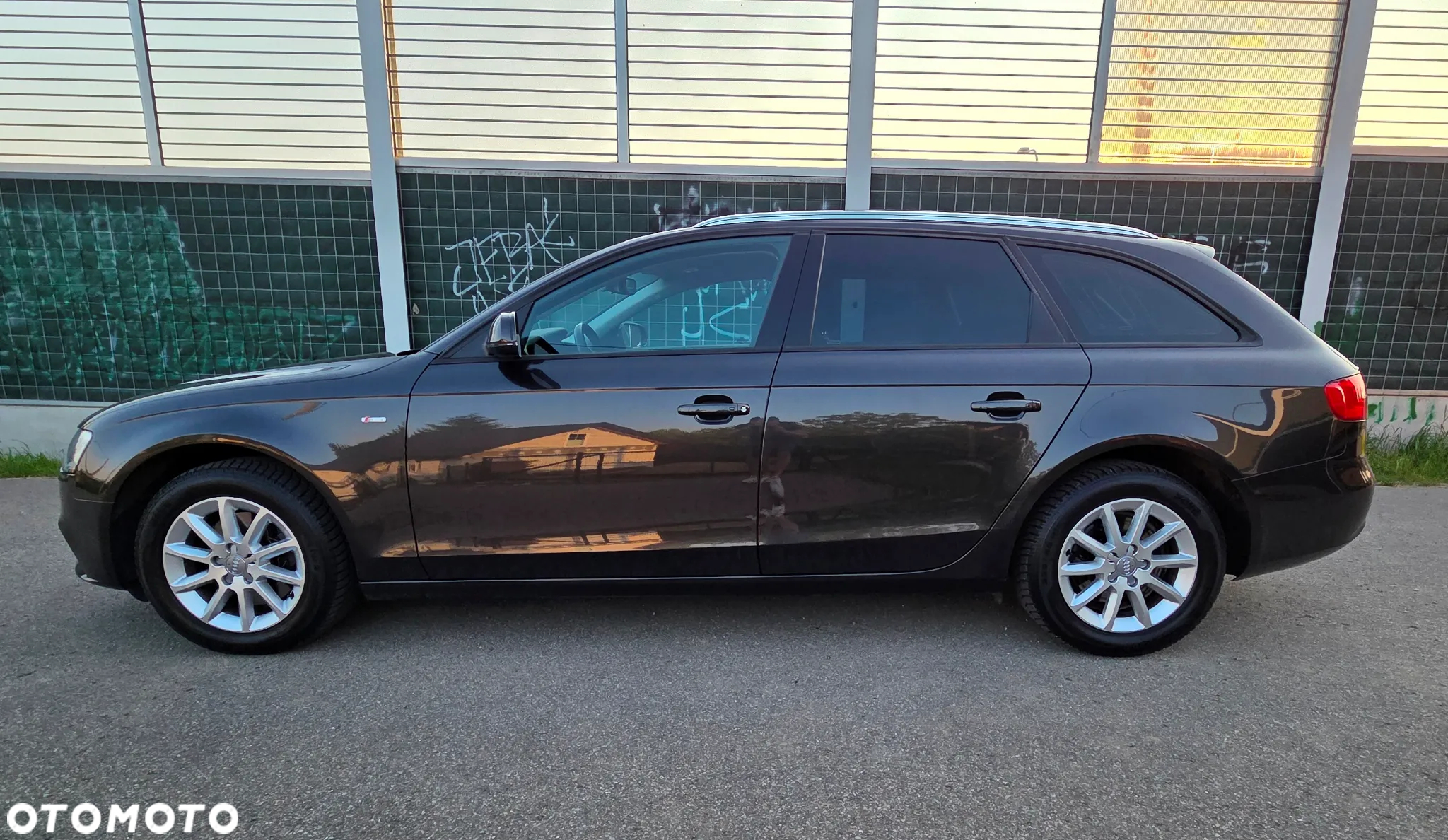 Audi A4 Avant 2.0 TDI quattro - 5